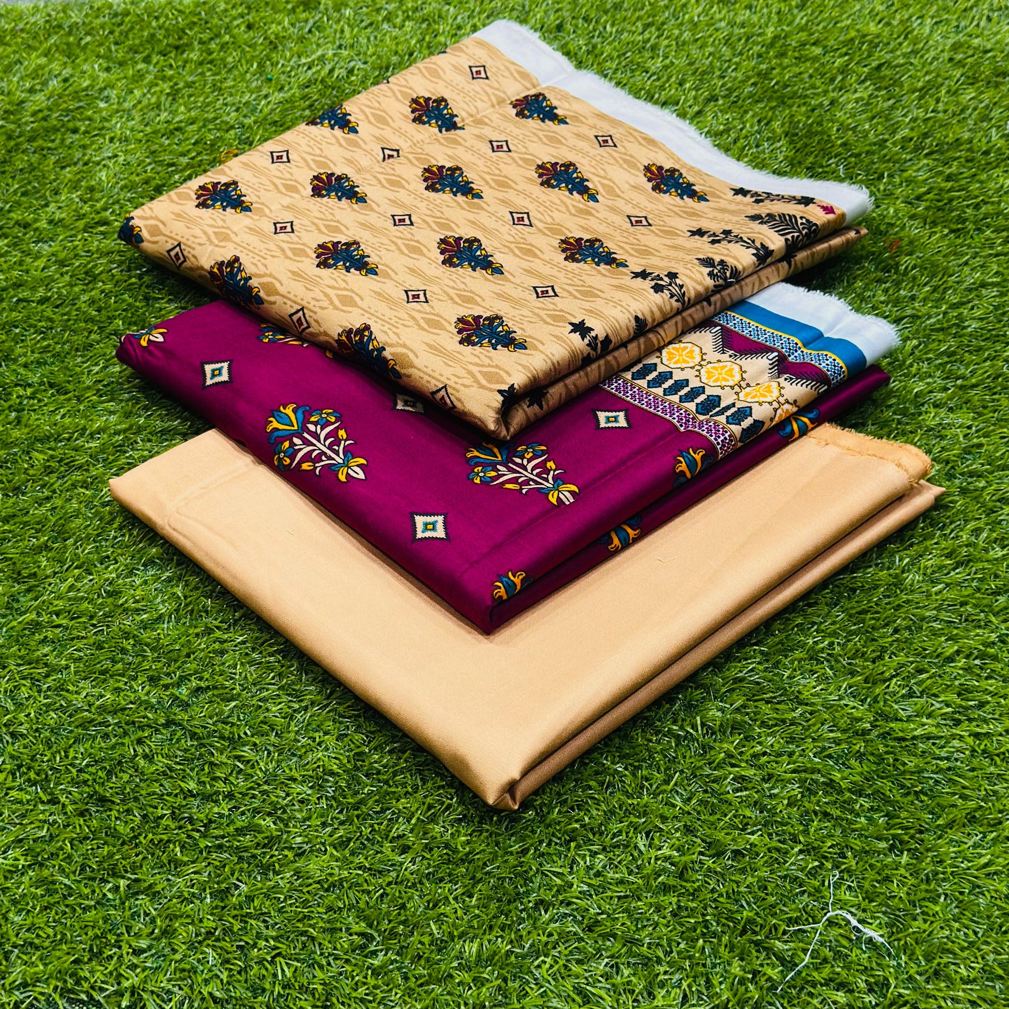 OREINT LINEN 3 PIECE PRINTED SUITE